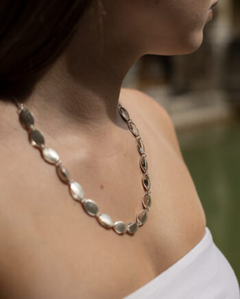 Cosmic interlinked necklace